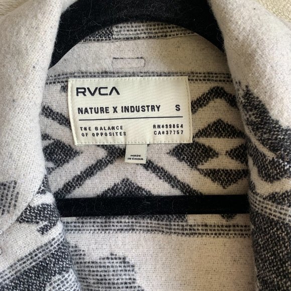 *RARE* RVCA Nature X Industry Western Fall Fringe Jacket Small - Picture 3 of 10